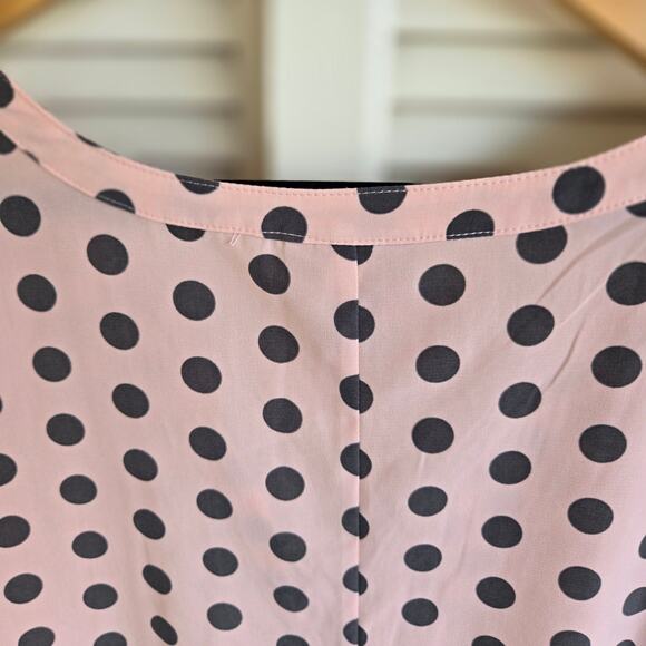 Catherine's Blouse Size 5X (34/36) Button Front Peach Pink Roll Tab 3/4 Sleeve - Picture 11 of 13